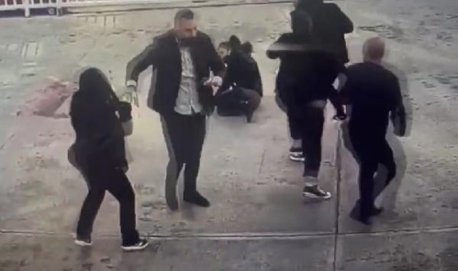 Otizmli çocuğun sesinden rahatsız oldu; anne ve babasına saldırdı