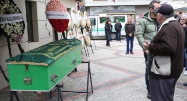 Otobüs kazasında ölen işçiler son yolculuklarına uğurlandı