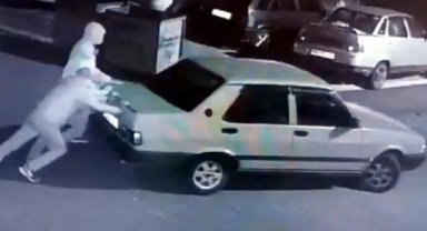 Otomobil ve motosiklet hırsızları, 200 saatlik kamera kaydı incelenip yakalandı