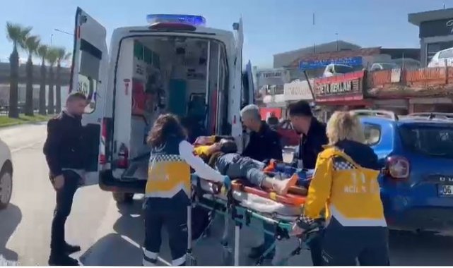 Otomobille çarpışan motosikletli kurye yaralandı
