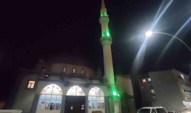 Özalp'ta hatimle teravih namazı