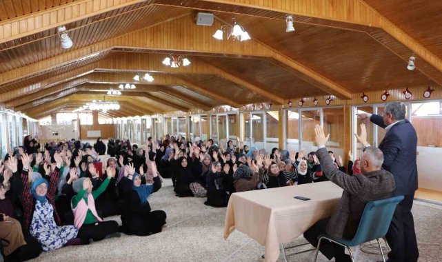 Pamuklu: Kur'an müminler için hidayet kaynağıdır
