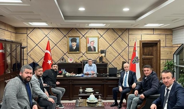 Patron ve işçiler Emniyet Müdürü Sıralı'nın makamında bir araya geldi