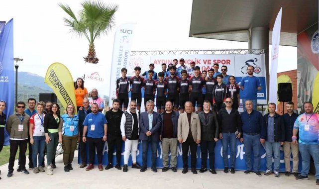 Pedallar şampiyonluk için Tralleis Antik Kenti'nde atıldı