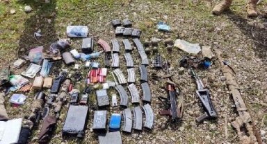 Pençe-Kilit Operasyonu bölgesinde silah ve mühimmat ele geçirildi