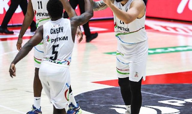 Petkimspor'dan önemli galibiyet