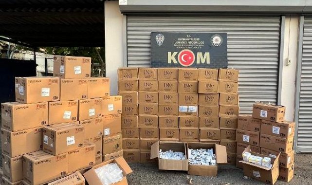 Piyasaya sürülmek istenen reçetesiz ve barkotsuz 13 bin 449 ilaca ele geçirildi