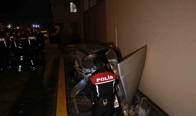 Polisin 'dur' ihtarına uymadı, kaçmaya başlayan alkollü sürücü kaza yaptı
