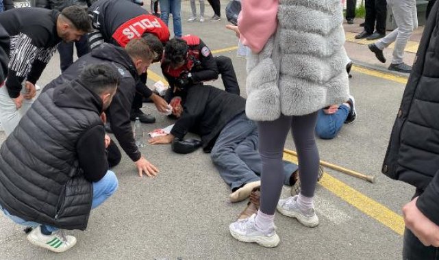 Polisin kullandığı motosikletin çarptığı yaya yaralandı
