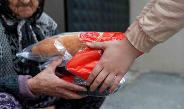 Ramazan ayının bereketi iftar sofralarında