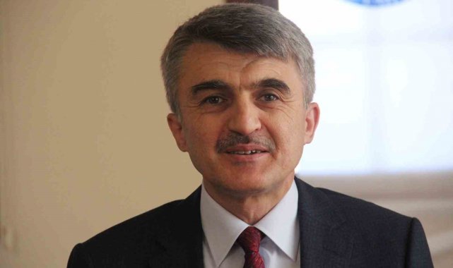Rektör Uysal: "DPÜ, asrın felaketi ile ilgili elinden geleni yapıyor"