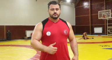 Rıza Kayaalp'in hedefi, efsane Rus güreşçinin altın madalya rekorunu egale etmek