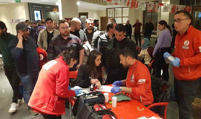 Safranbolu'da yüzlerce kişi kan bağışında bulundu