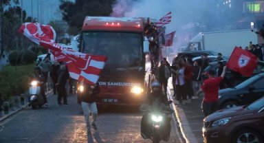 Samsunspor, şampiyonluğu coşkuyla kutladı