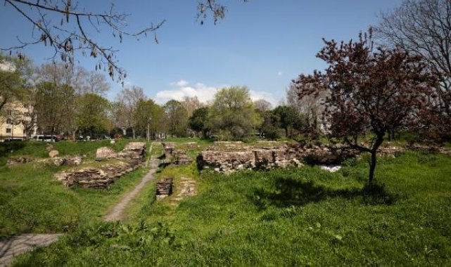 Saraçhane Arkeoloji Parkı'nda Roma dönemine ait heykel bulundu