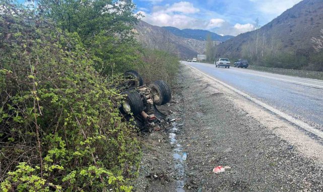 Şarampole devrilen ATV'nin sürücüsü yaralandı