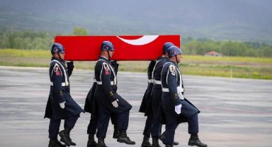 Şehit astsubayın cenazesi, memleketi Tokat'a getirildi