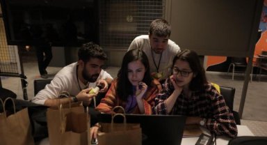 Sektörde gelecek vadeden gençler 'ENHANCER Oyun Hackathonu'nda