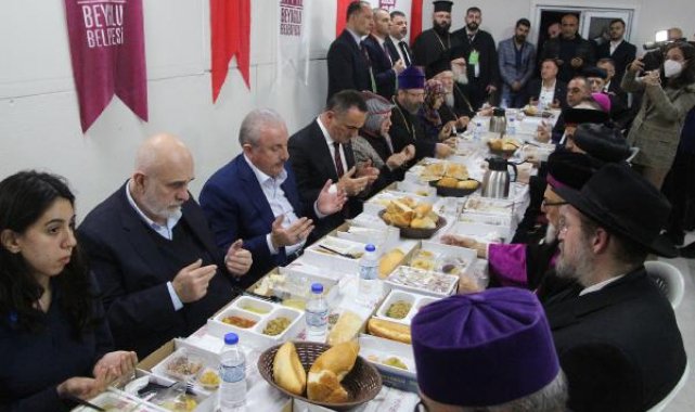 Semavi 3 dinin liderleri, Hatay'da depremzedelerle iftar yaptı