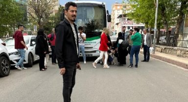 Siirt'te belediye otobüsünün çarptığı yaya yaralandı