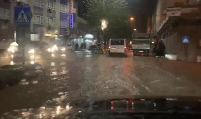 Siirt'te sağanak günlük yaşamı olumsuz etkiledi