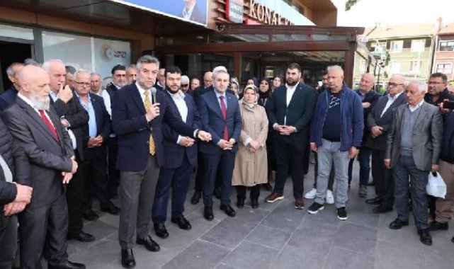 Şile Belediye Başkanı Ocaklı partisinin seçim koordinasyon merkezi açılışına katıldı
