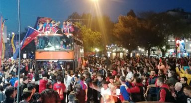 Silivrispor şampiyonluğu kutladı