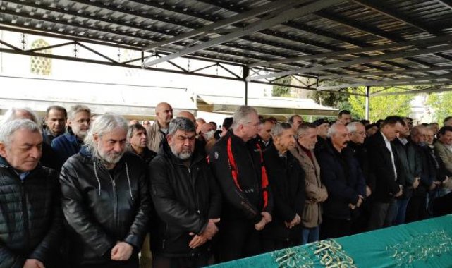 Sinema yazarı Sungu Çapan son yolculuğuna uğurlandı