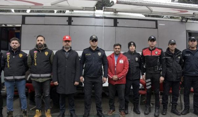 Şişli ilçe Emniyet Müdürlüğü ekiplerinden Türk Kızılay'ına kan bağışı