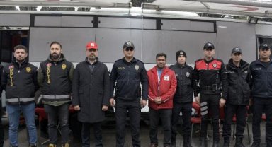 Şişli ilçe Emniyet Müdürlüğü ekiplerinden Türk Kızılay'ına kan bağışı