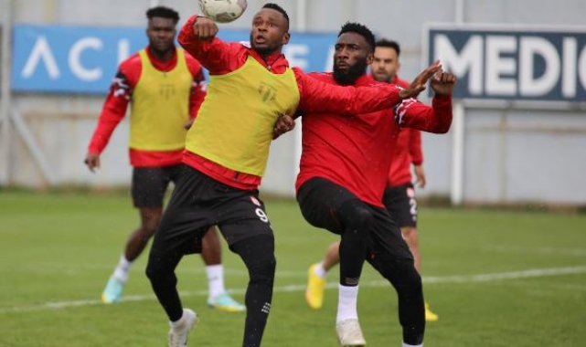 Sivasspor, Fenerbahçe maçının hazırlıklarını sürdürdü