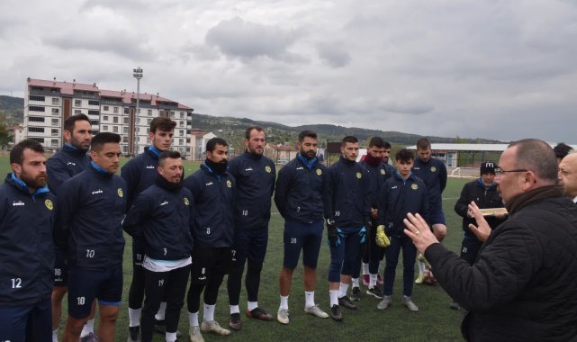 Söğütspor zorlu 1969 Bilecik Spor Kulübü maçı öncesi tüm hazırlıkları tamamladı
