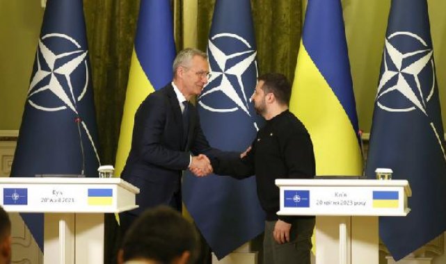 Stoltenberg Kiev'de Zelenski ile görüştü