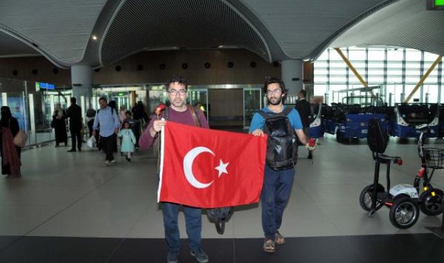 Sudan'dan 203 kişi daha İstanbul'a getirildi