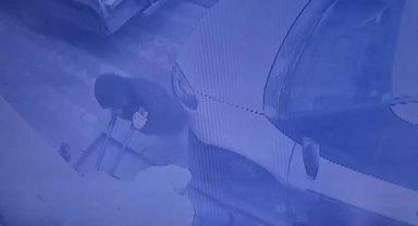 Sultangazi'de atölyesi soyulurken telefonuna bildirim geldi