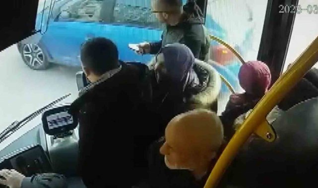 Sürücülerin ölümden döndükleri anlar kamerada