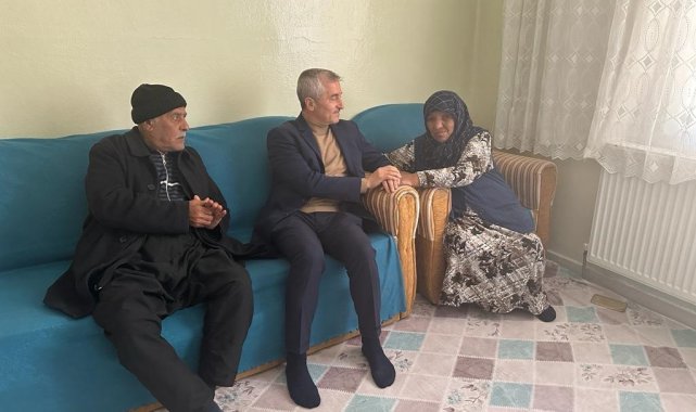 Tahmazoğlu, vatandaşların sıkıntılarını dinledi