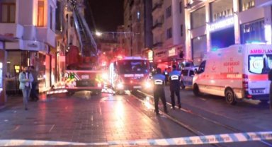 Taksim Meydanı'nda 6 katlı otelde yangın; tadilat yapan işçileri itfaiye kurtardı