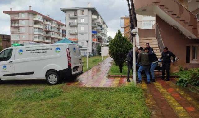 Tatile geldiği evde ölü bulundu