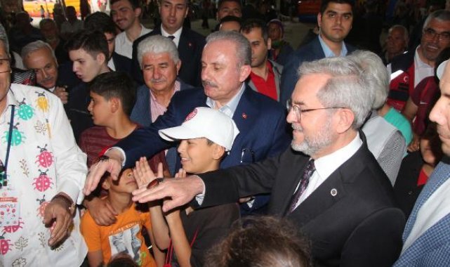 TBMM Başkanı Şentop, Hatay'da çocuk şenliğine katıldı