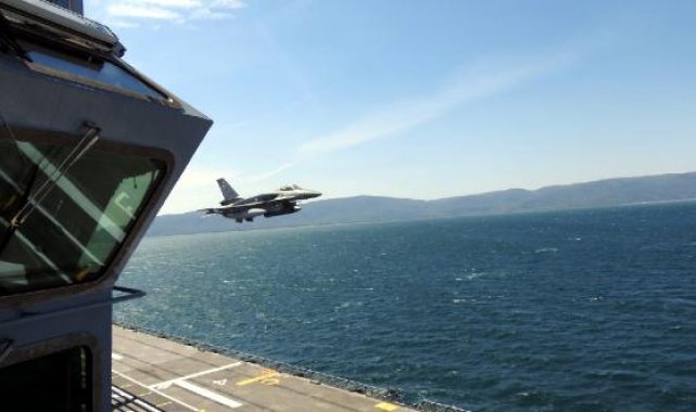 TCG Anadolu, Marmara Denizi'nde eğitime katıldı