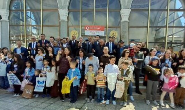 Tekirdağ'daki 77 yıllık bayram geleneği, çocukları sevindirdi