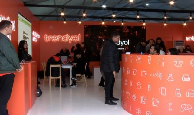Teknofest'te Trendyol sanat ve teknoloji deneyimine yoğun ilgi
