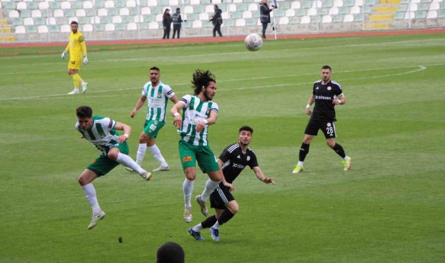 TFF 3. Lig: Amasyaspor: 0 - Karaköprü Belediyespor: 0