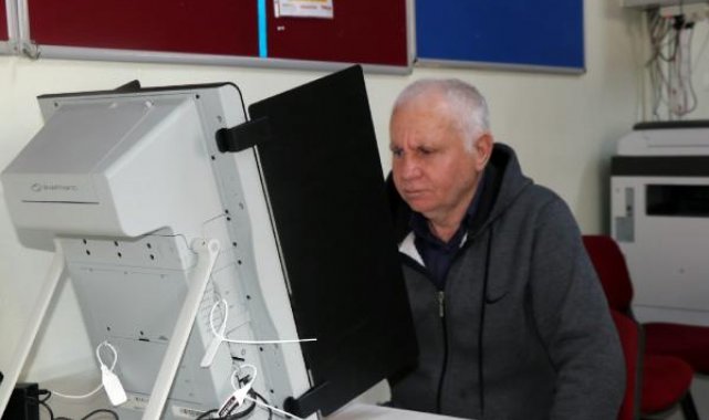 Trakya'da yaşayan çifte vatandaşlar, Bulgaristan seçimleri için sandık başına gitti