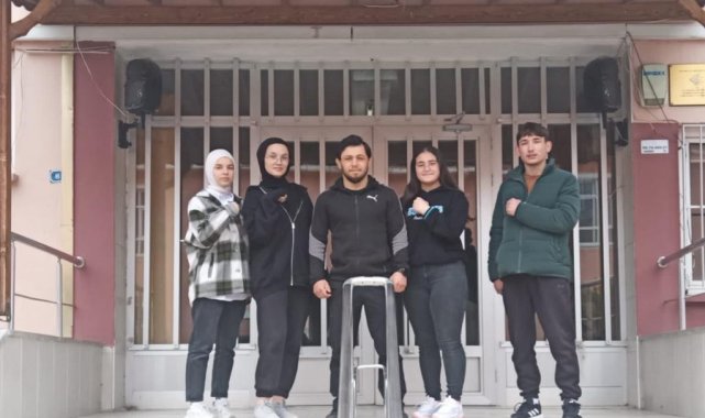 Türkiye Bilek Güreşi Milli Takım Seçmelerine katılmak üzere yola çıktılar