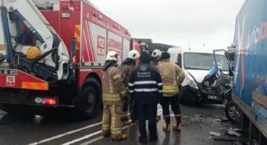 Tuzla'da yağışlı hava kazaya neden oldu: 3 yaralı