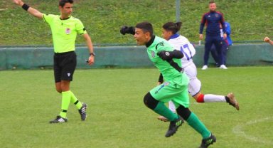 U12 İzmir Cup'ta heyecan devam ediyor