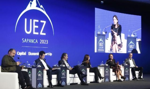 UEZ 2023'te 'dijitalde dönüşen sektörler' ele alındı