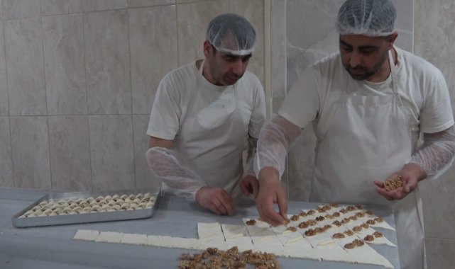 Ustalar uyardı: "Ucuz tatlılardan uzak durun"